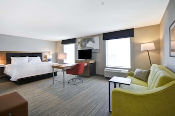 Studio, 1 King Bed, Accessible (Hearing)