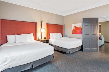Suite, Multiple Beds, Non Smoking