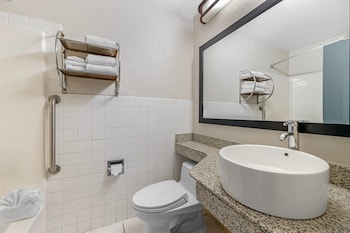Suite, 2 Queen Beds