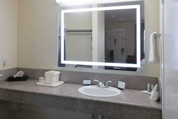Suite, Multiple Beds, Non Smoking