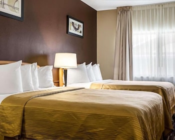 Suite, Multiple Beds, Non Smoking