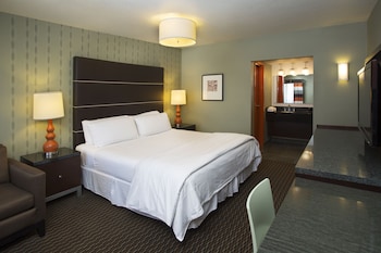 Deluxe Room, 1 King Bed