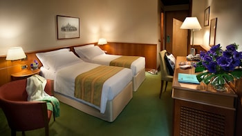 Classic Twin Room