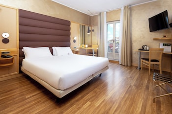 Superior Room, 1 Queen Bed