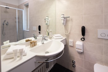 Standard Room, 2 Twin Beds