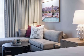 Citrus Club Poolside, 1 King Bed