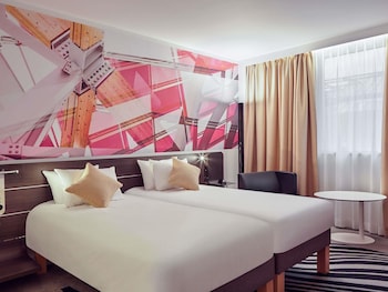 Superior Room, 1 King Bed