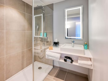 Superior Room, 1 King Bed