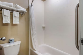 Room, 2 Queen Beds, Non Smoking