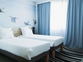 Room, 2 Twin Beds (N'Room)