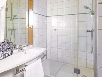 Standard Room, 2 Twin Beds