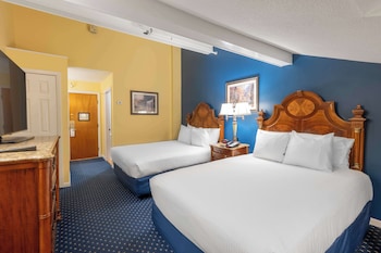 Standard Room, 2 Queen Beds, Non Smoking, Fireplace (Pet Friendly)