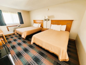 Room, 2 Queen Beds, Non Smoking