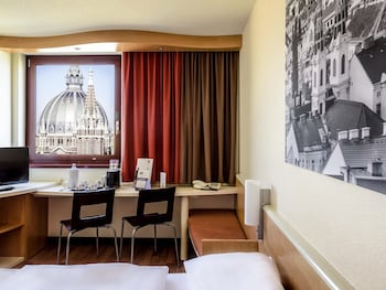 Standard Room, 1 Double Bed