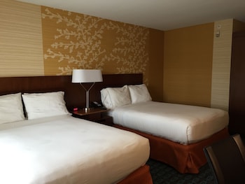 Room, 2 Double Beds (Mobility Accessible, Tub)