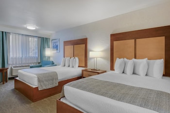Standard Room, 2 Queen Beds, Non Smoking, Refrigerator & Microwave
