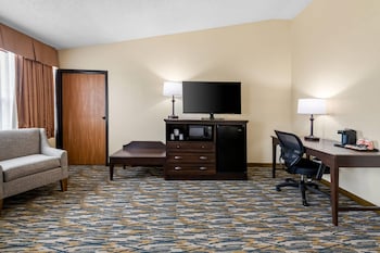 Suite, 1 King Bed, Non Smoking, Jetted Tub