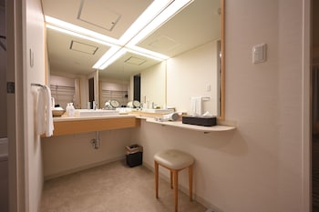 Room, 2 Twin Beds, 2 rollaway