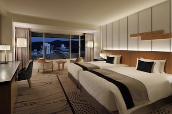 Presidential Suite, 2 Bedrooms, Mountain View