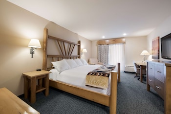 Standard Room, 1 King Bed, Non Smoking, City View