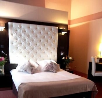 Junior Suite, 1 Queen Bed, Non Smoking
