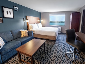 Suite, 1 Bedroom, River View
