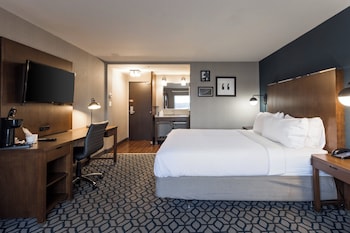 Standard Room, 1 King Bed, Accessible, Non Smoking