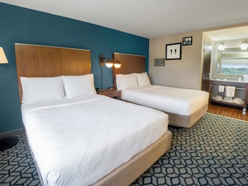 Standard Room, 2 Queen Beds
