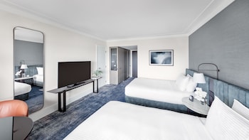 Classic Room, 2 Double Beds, City View