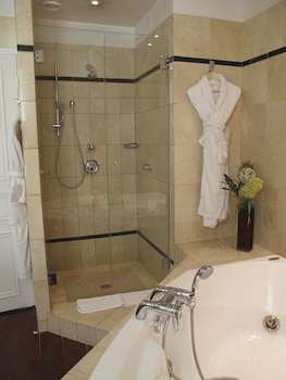 Deluxe Room with Spa access