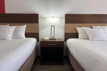 Room, 2 Queen Beds, Non Smoking