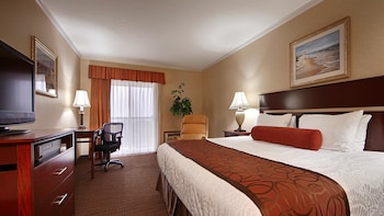 Standard Room, 1 King Bed, Non Smoking, Balcony (Fees apply over 2 adults)
