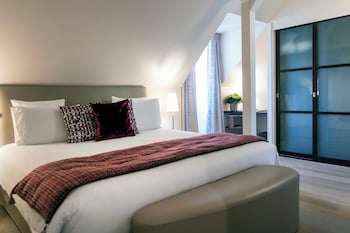 Suite Signature