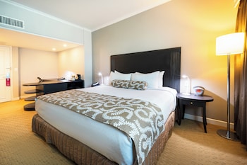 Junior Suite, 1 King Bed