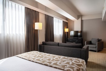 Junior Suite, 1 Queen Bed