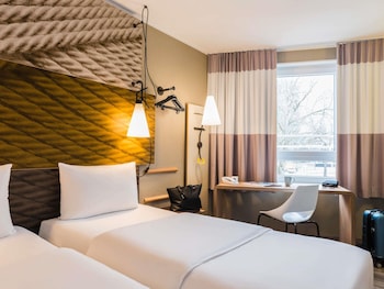 Room, 2 Twin Beds (New Sleeping Comfort Concept)