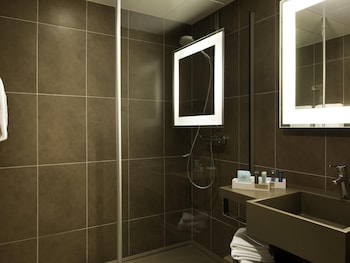 Superior Room, 1 Queen Bed