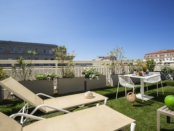 Executive Room, 1 Queen Bed with Sofa bed, Terrace