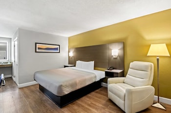 Room, 1 King Bed, Accessible, Non Smoking