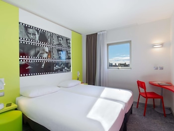 Standard Suite, 2 Double Beds, Connecting Rooms