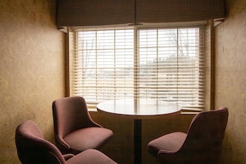 Suite, 1 King Bed, Non Smoking, Balcony