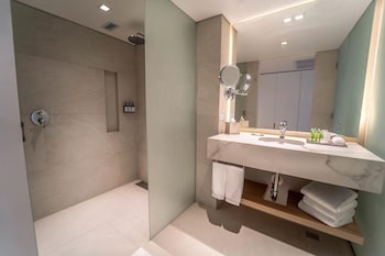 Premium Room, 1 Queen Bed (View)
