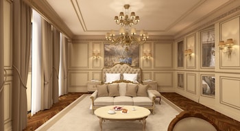 Deluxe Room, 1 Queen Bed, Non Smoking