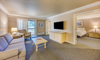 Suite, 1 King Bed