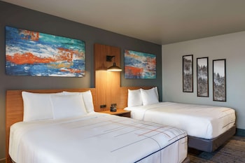 Room, 2 Queen Beds, Non Smoking