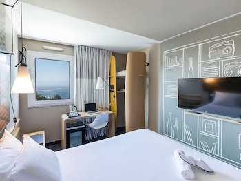 Superior Double Room, 1 Double Bed, River View