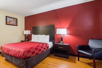 Standard Room, 1 Queen Bed, Smoking