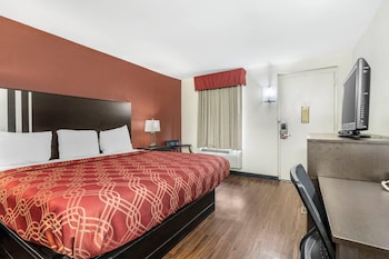 Room, 1 King Bed, Non Smoking (Upgrade)