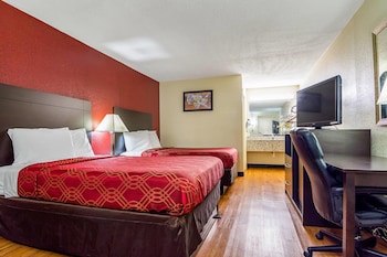 Standard Double Room, 2 Double Beds, Smoking