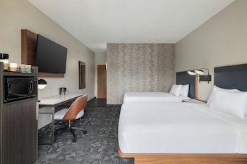 Room, 2 Queen Beds